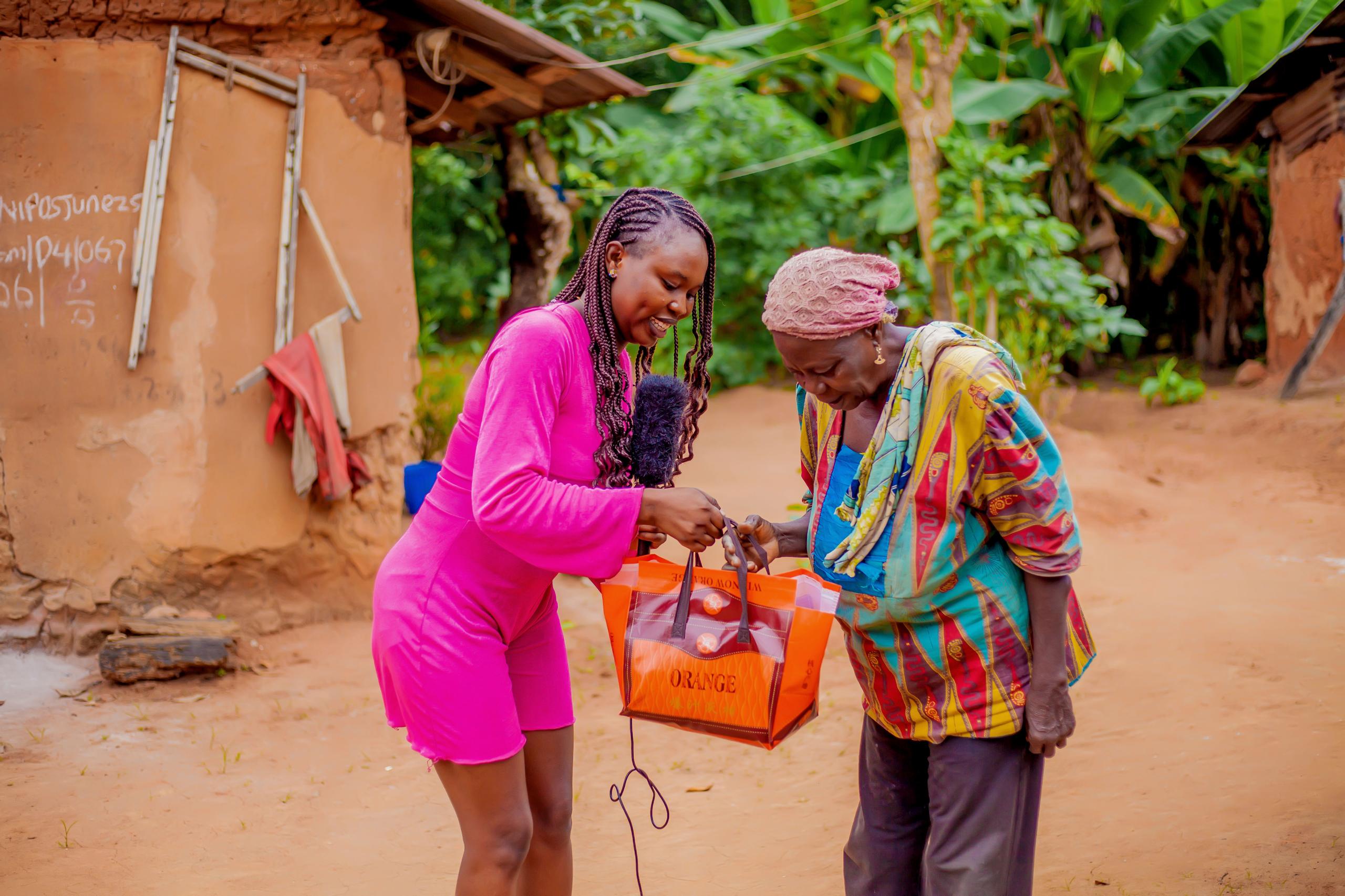 Odelemo Sagamu Community Food Outreach Program